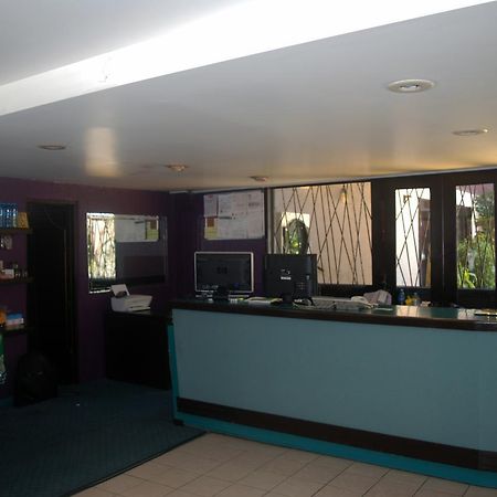 Hotel Suites Royal Tijuana Exterior photo