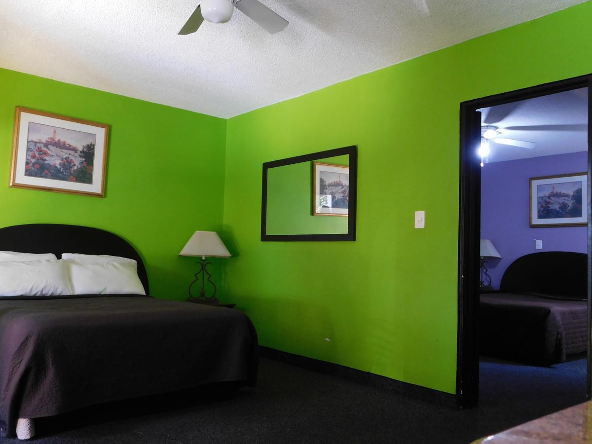 Hotel Suites Royal Tijuana Exterior photo
