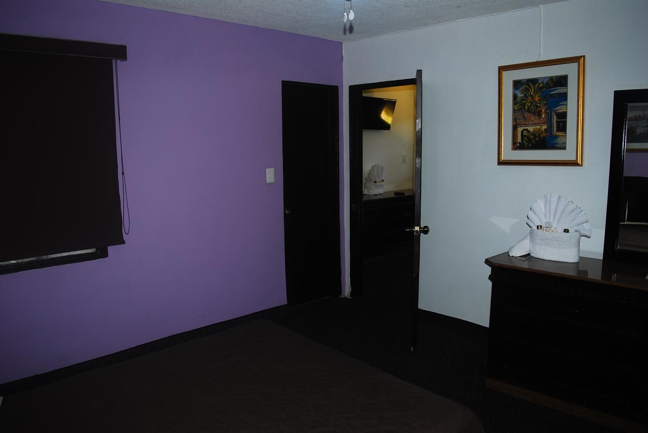 Hotel Suites Royal Tijuana Exterior photo