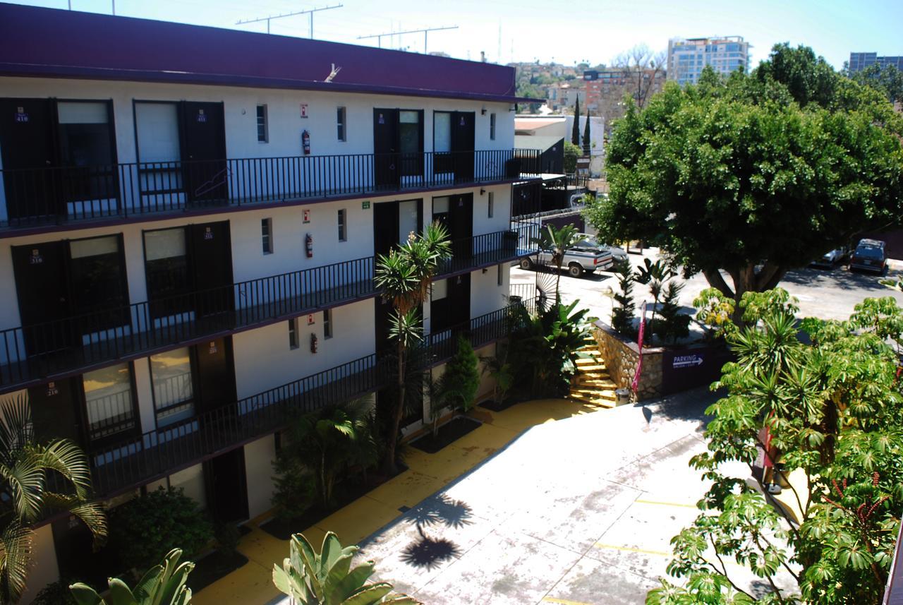 Hotel Suites Royal Tijuana Exterior photo